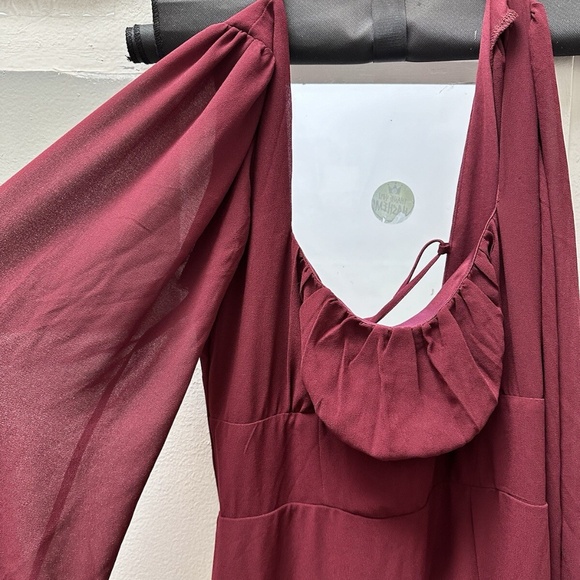 Windsor Burgundy Long Sleeve Square Neck Dress - Picture 1 of 12